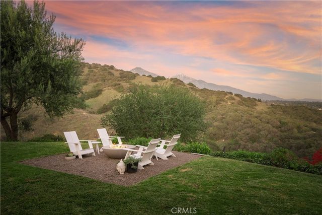 2630 San Angelo Drive, Claremont, CA 91711