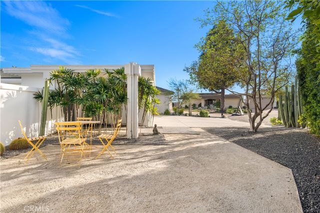 2630 San Angelo Drive, Claremont, CA 91711