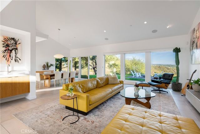 2630 San Angelo Drive, Claremont, CA 91711