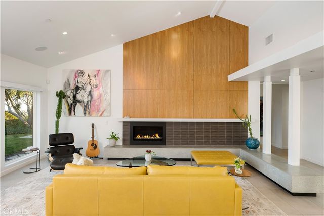 2630 San Angelo Drive, Claremont, CA 91711