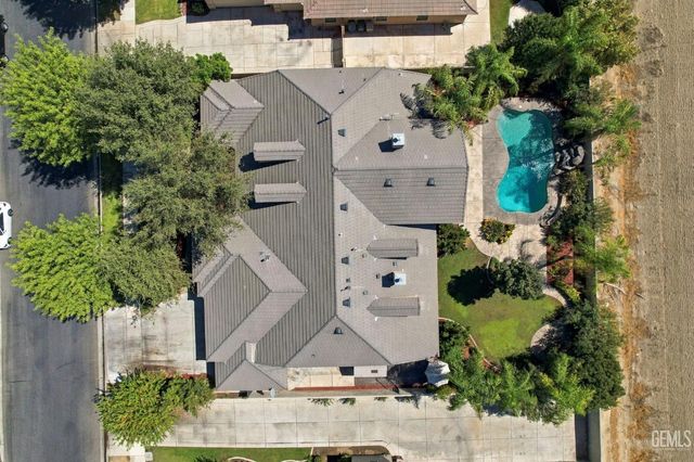 10409 Hinderhill Drive, Bakersfield, CA 93312