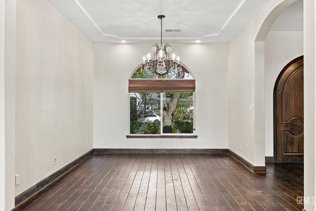 10409 Hinderhill Drive, Bakersfield, CA 93312