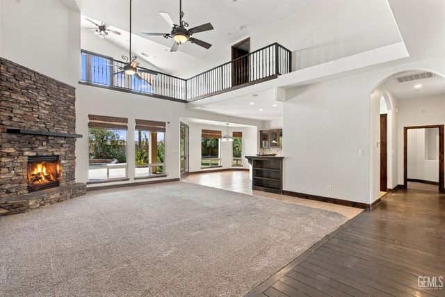 10409 Hinderhill Drive, Bakersfield, CA 93312