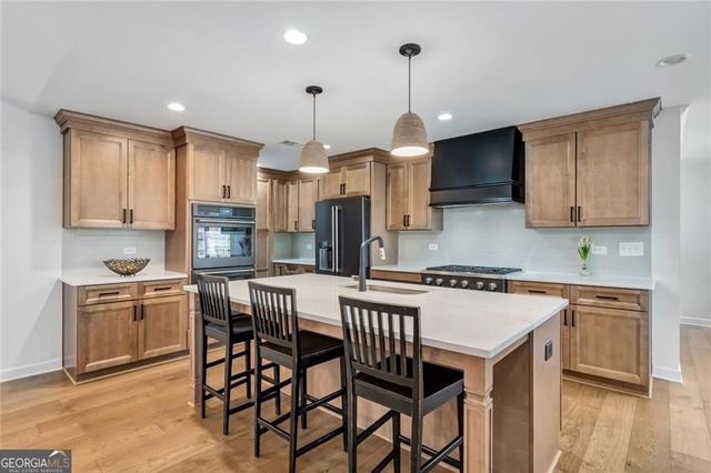 1275 Oakhaven Drive, Roswell, GA 30075