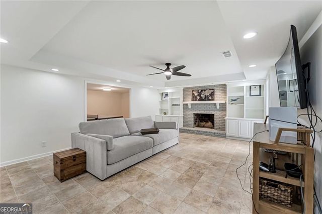 1275 Oakhaven Drive, Roswell, GA 30075