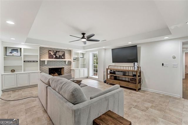 1275 Oakhaven Drive, Roswell, GA 30075