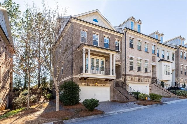 823 Canterbury Overlook, Atlanta, GA 30324