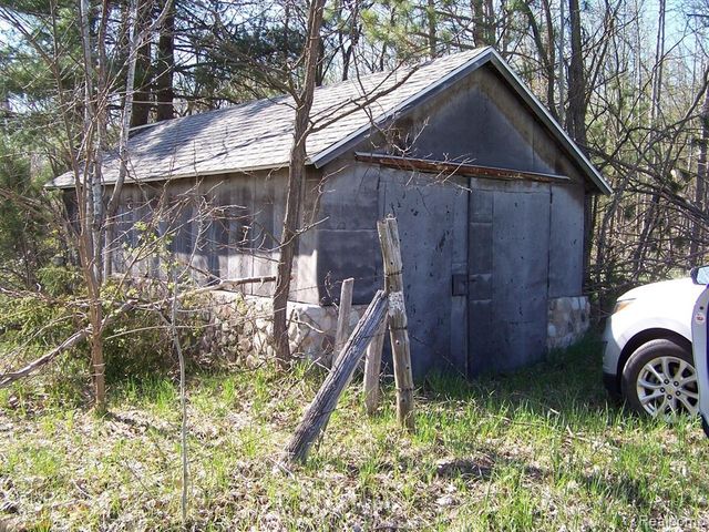 2720 Sawyer Road, Gaylord, MI 49735