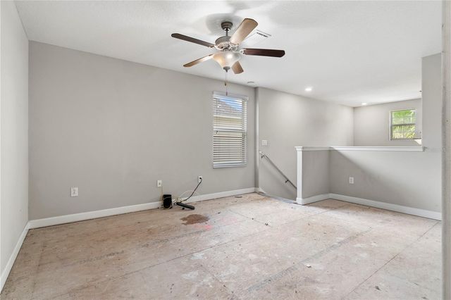 1588 LUDINGTON AVENUE, Wesley Chapel, FL 33543