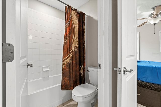 1588 LUDINGTON AVENUE, Wesley Chapel, FL 33543