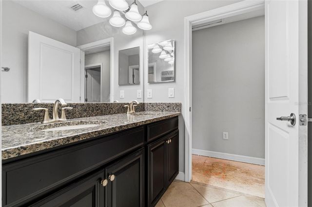 1588 LUDINGTON AVENUE, Wesley Chapel, FL 33543