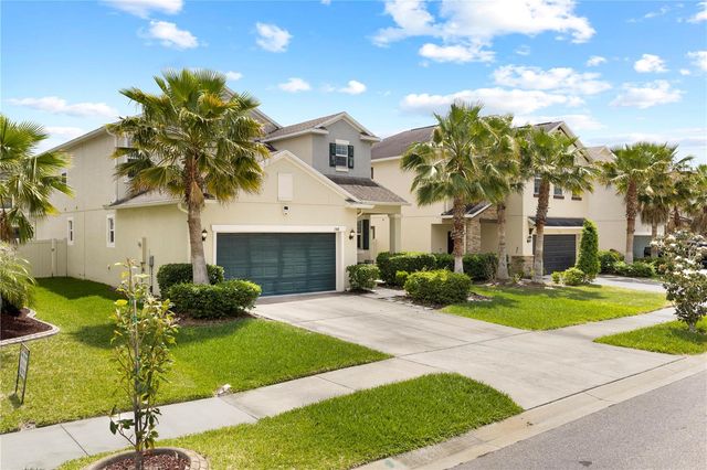 1588 LUDINGTON AVENUE, Wesley Chapel, FL 33543