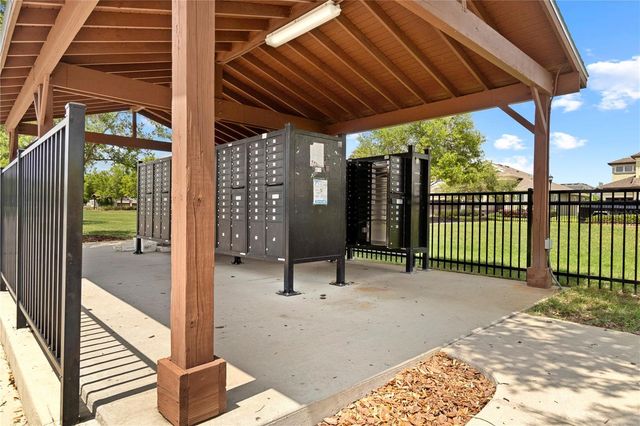 1588 LUDINGTON AVENUE, Wesley Chapel, FL 33543