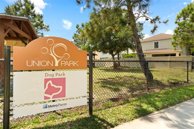 1588 LUDINGTON AVENUE, Wesley Chapel, FL 33543