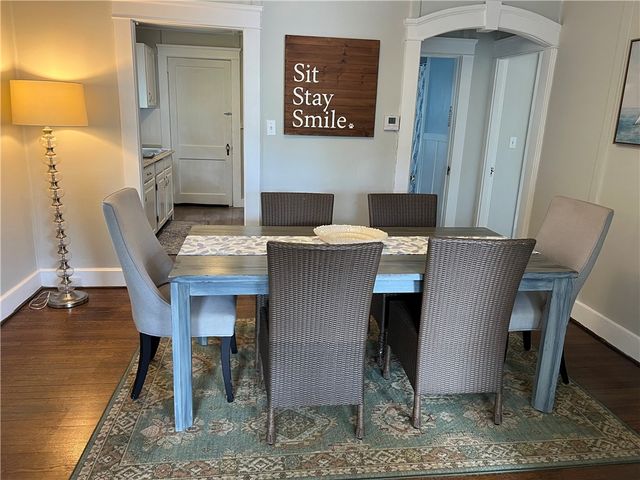 9 Rockland Street, Narragansett, RI 02882