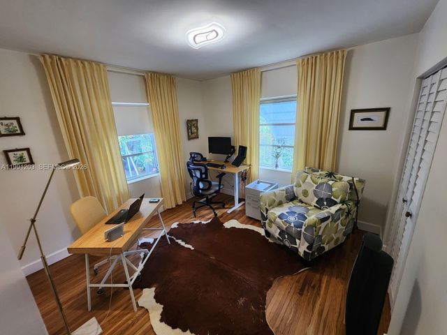 831 Plover Ave, Miami Springs, FL 33166