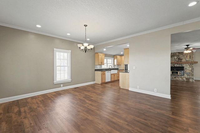 21424 SW County Line Rd, Rose Hill, KS 67133
