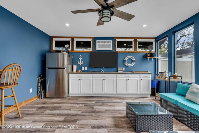 515 Monmouth Road, Allenhurst, NJ 07711