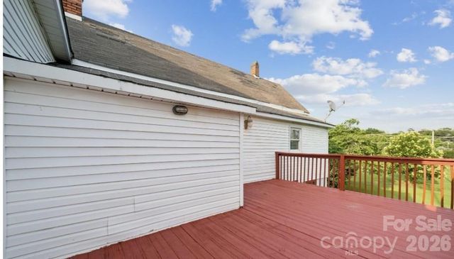 411 Central Avenue S, Landis, NC 28088