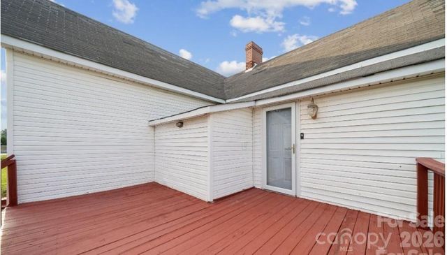 411 Central Avenue S, Landis, NC 28088