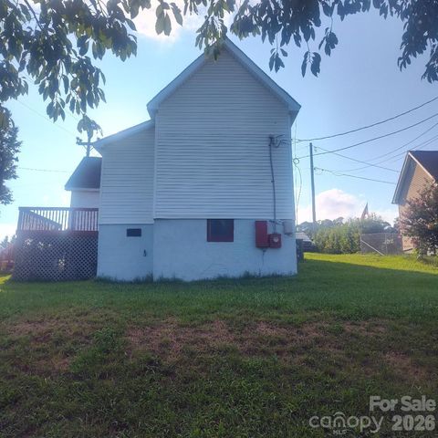 411 Central Avenue S, Landis, NC 28088