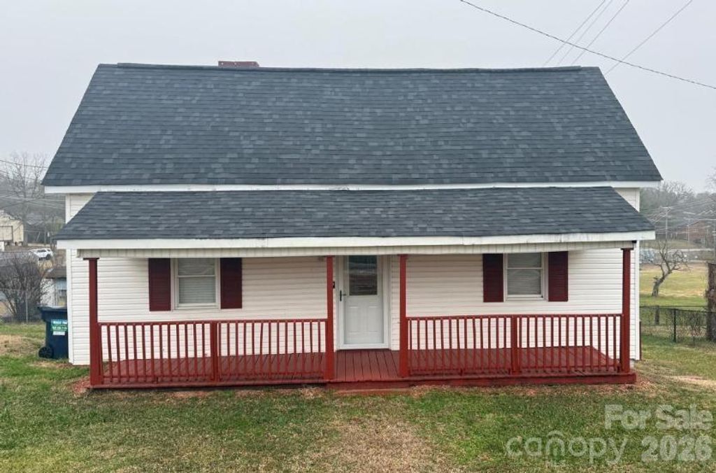 411 Central Avenue S, Landis, NC 28088