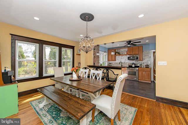 504 N LINCOLN AVENUE, Moorestown, NJ 08057