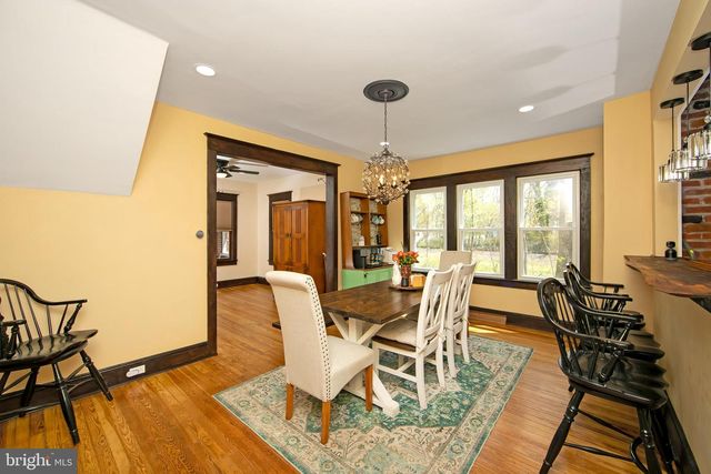 504 N LINCOLN AVENUE, Moorestown, NJ 08057