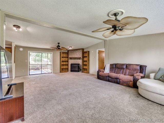 9341 W 186th Street S, Mounds, OK 74047