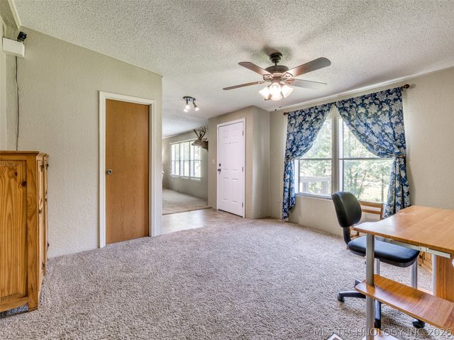 9341 W 186th Street S, Mounds, OK 74047