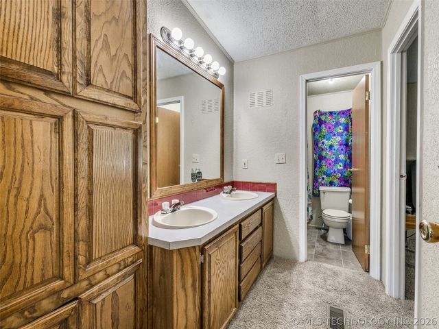 9341 W 186th Street S, Mounds, OK 74047