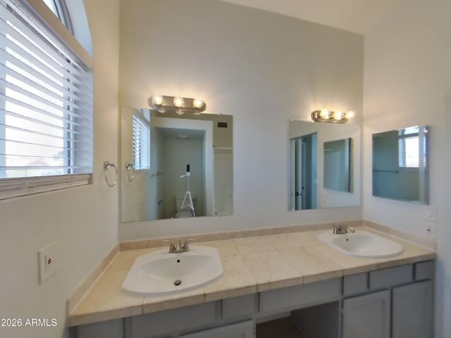 7321 N 69TH Avenue, Glendale, AZ 85303