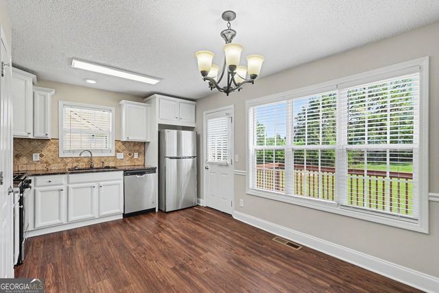 387 Moreland Circle, Hiram, GA 30141