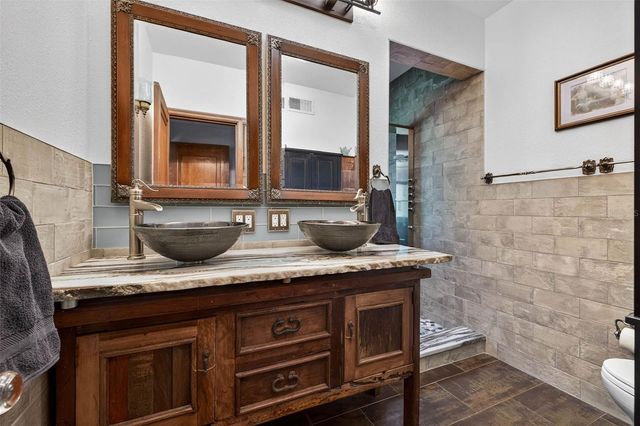 1431 22ND AVENUE N, St Petersburg, FL 33704