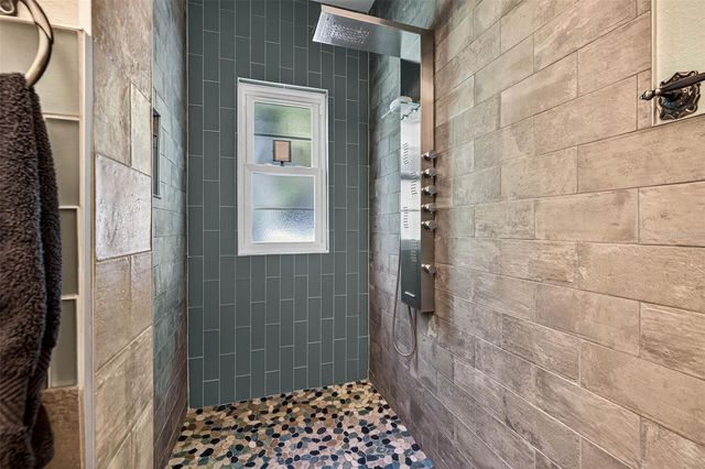 1431 22ND AVENUE N, St Petersburg, FL 33704