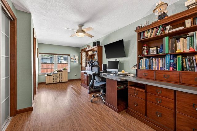 1431 22ND AVENUE N, St Petersburg, FL 33704