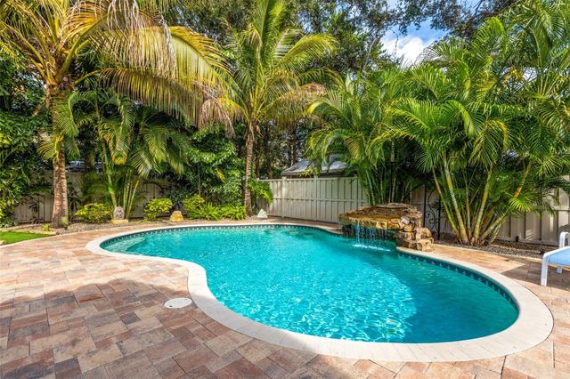 1431 22ND AVENUE N, St Petersburg, FL 33704