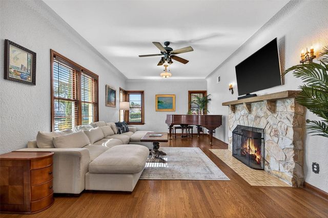 1431 22ND AVENUE N, St Petersburg, FL 33704