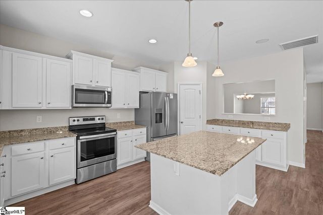 812 Camberwell Road, Simpsonville, SC 29680