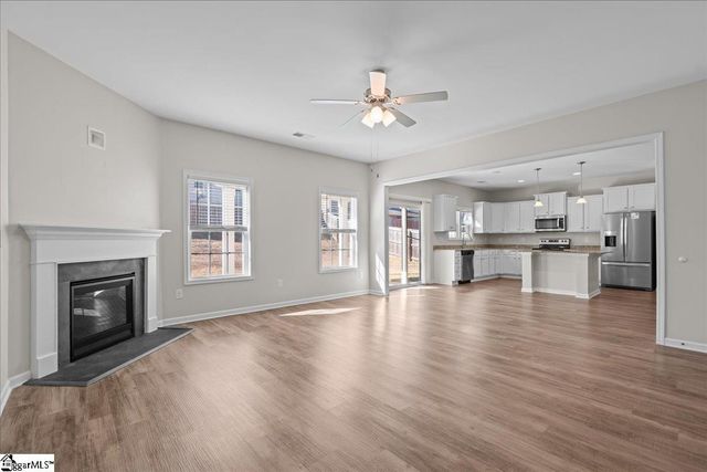 812 Camberwell Road, Simpsonville, SC 29680