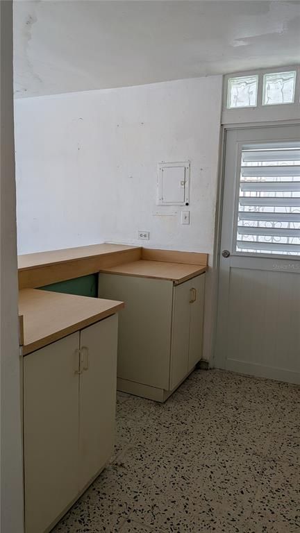 Image 20 of property listing at Urb. Santa Elena CALLE 9 E-5, Bayamon, PR 00957