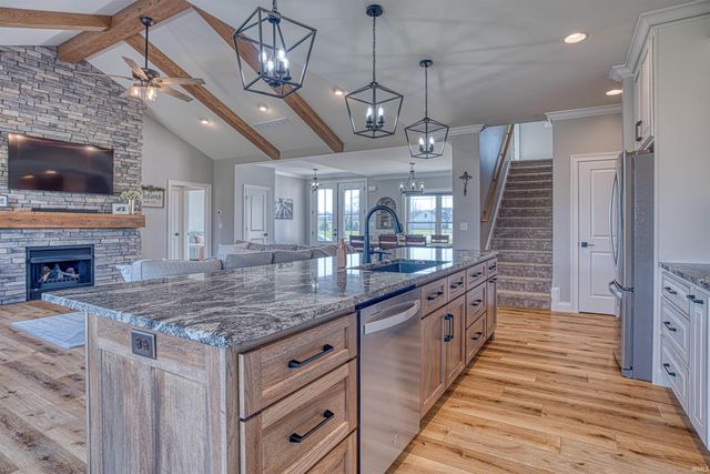 2086 Chadwick Drive, Newburgh, IN 47630