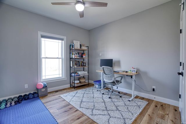 2086 Chadwick Drive, Newburgh, IN 47630