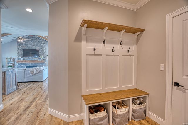 2086 Chadwick Drive, Newburgh, IN 47630