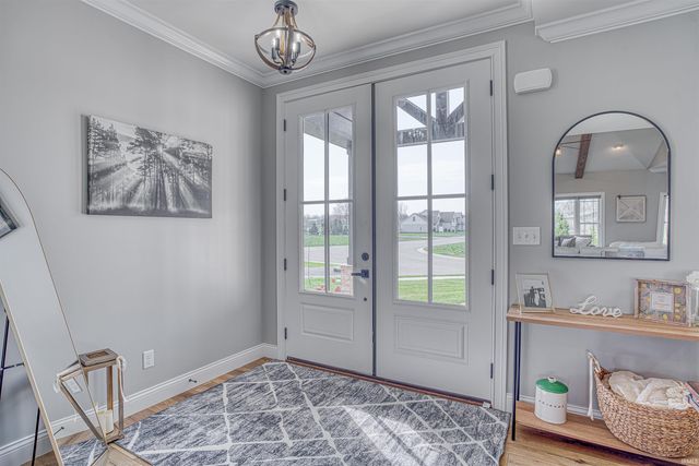 2086 Chadwick Drive, Newburgh, IN 47630