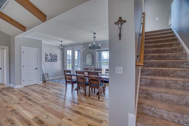 2086 Chadwick Drive, Newburgh, IN 47630