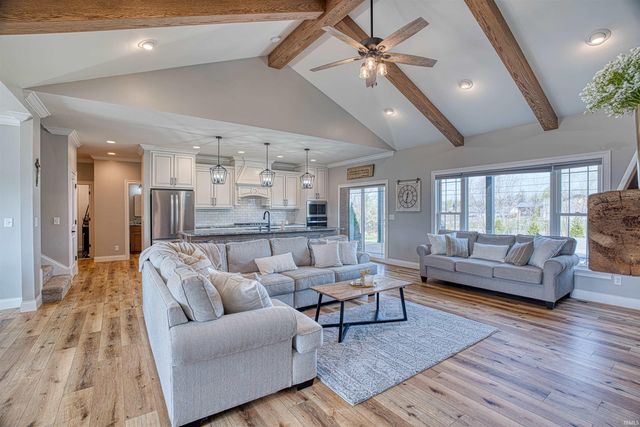 2086 Chadwick Drive, Newburgh, IN 47630