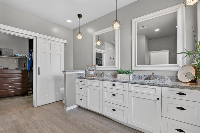 1765 Twin Spires Trail, Guthrie, OK 73044