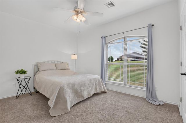 1765 Twin Spires Trail, Guthrie, OK 73044