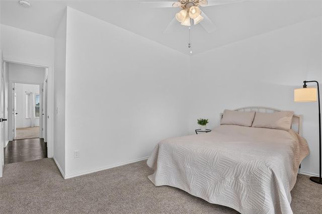 1765 Twin Spires Trail, Guthrie, OK 73044